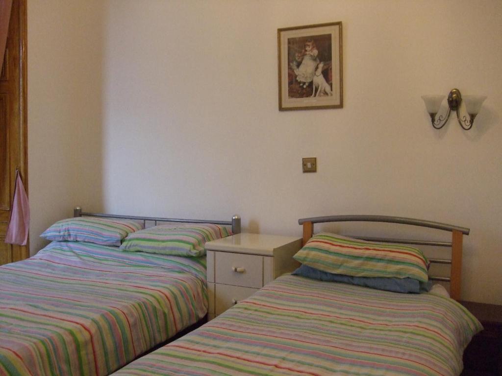 Swan Lake Guest House Edimburgo Camera foto